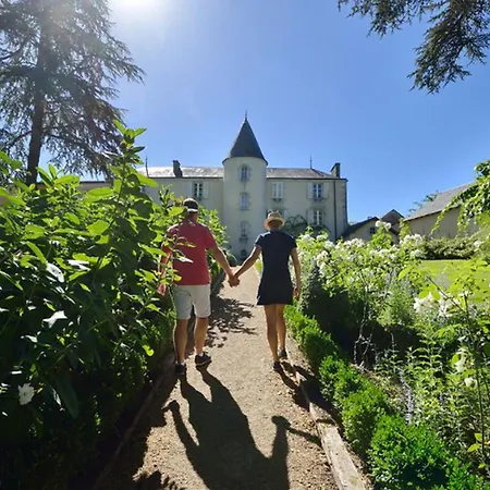 Camping Avec Accès Handicapé - 6 Pers. - Api-1-52-2637 Magne (Vienne)